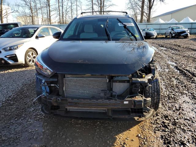 Photo 5 from auction – 2017 HYUNDAI TUCSON LIM with VIN KM8J3CA2XHU300500
