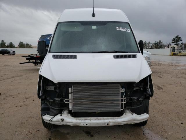 Photo 5 from auction – 2017 MERCEDES-BENZ SPRINTER 2 with VIN WD3PE7CD6HP569214