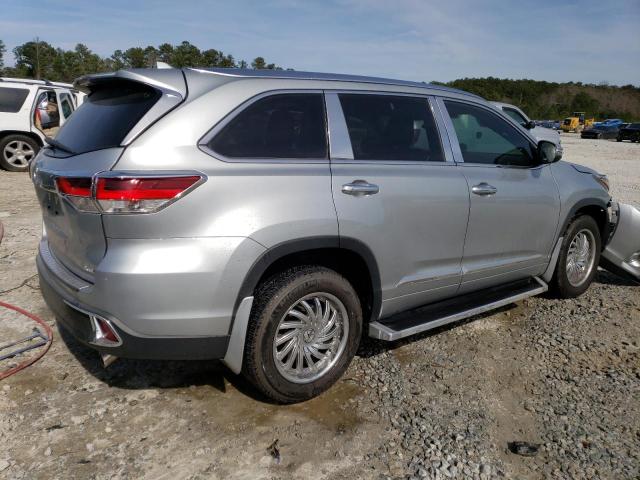 Photo 3 from auction – 2018 TOYOTA HIGHLANDER with VIN 5TDKZRFH2JS275223