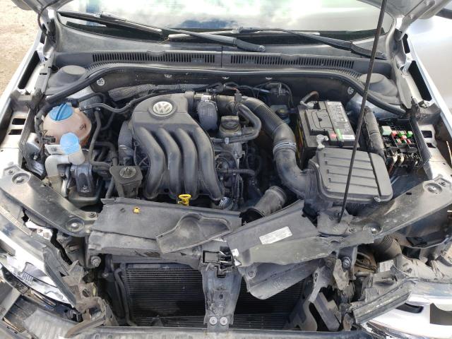Photo 11 from auction – 2014 VOLKSWAGEN JETTA BASE with VIN 3VW2K7AJ7EM254552