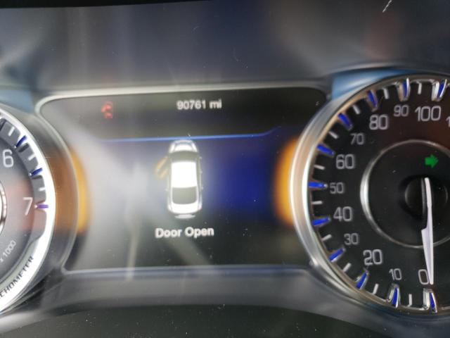 Photo 9 from auction – 2015 CHRYSLER 200 C with VIN 1C3CCCEG2FN668796