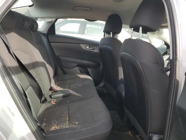 Photo 10 from auction – 2019 KIA FORTE FE with VIN 3KPF24AD8KE061488