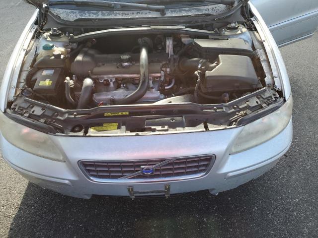 Photo 11 from auction – 2005 VOLVO S60 2.5T with VIN YV1RS592352425480
