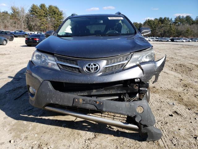 Photo 5 from auction – 2015 TOYOTA RAV4 LIMIT with VIN JTMDFREV8FD164400