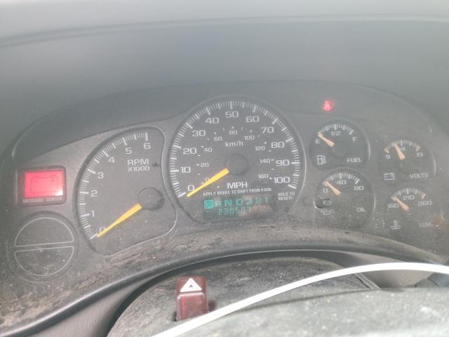 Photo 9 from auction – 2000 CHEVROLET SILVERADO with VIN 1GCEC19T9YZ194860