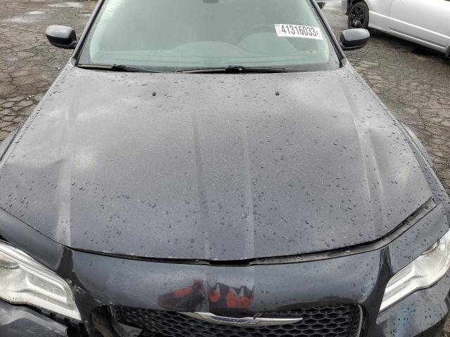 Photo 11 from auction – 2015 CHRYSLER 300 LIMITE with VIN 2C3CCAAG1FH904082