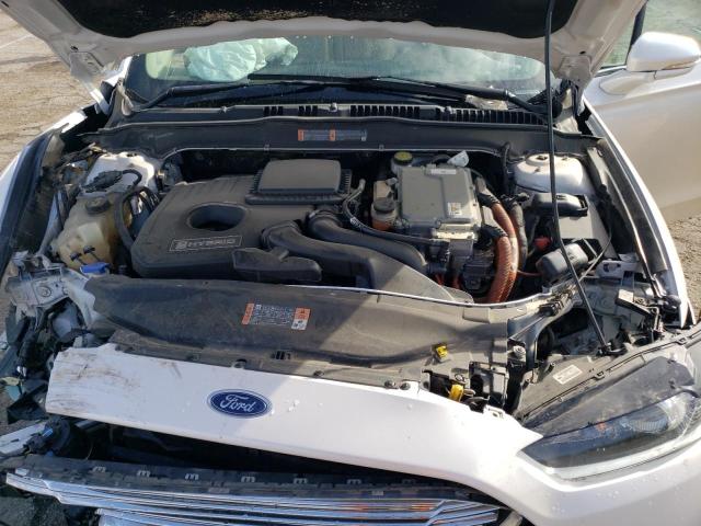 Photo 11 from auction – 2016 FORD FUSION SE with VIN 3FA6P0LU4GR115768