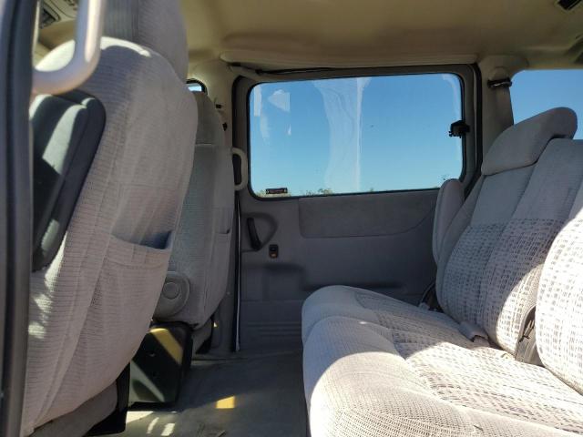 Photo 11 from auction – 2002 CHEVROLET VENTURE with VIN 1GNDX03E12D164607