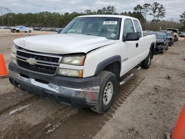 CHEVROLET SILVERADO 2006 z numerem VIN 1GCHC29U76E236815 - Zdjęcie z aukcji