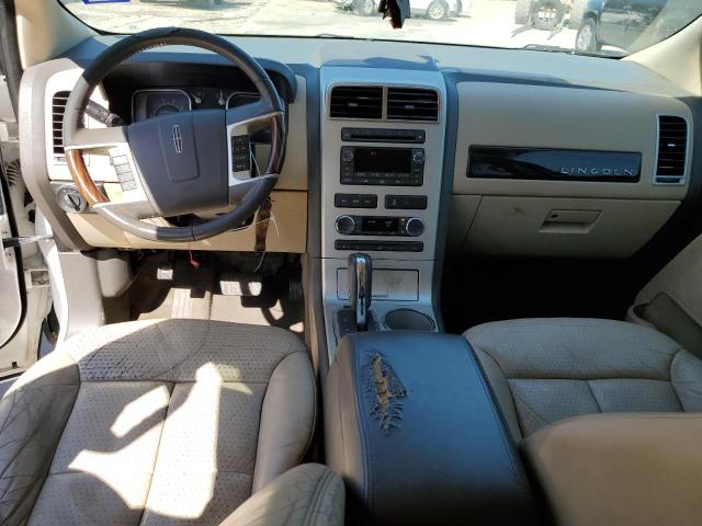 Photo 8 from auction – 2010 LINCOLN MKX with VIN 2LMDJ6JC6ABJ24431