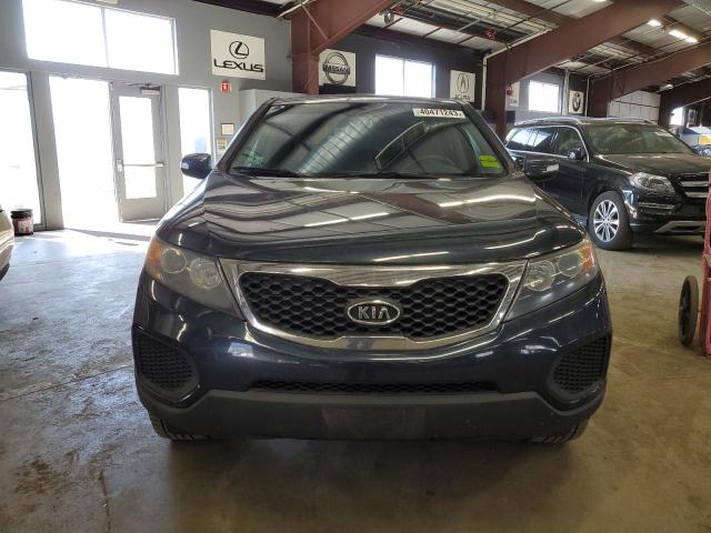 Photo 5 from auction – 2013 KIA SORENTO LX with VIN 5XYKTDA63DG335280