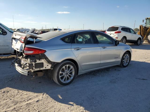 Photo 3 from auction – 2019 FORD FUSION SE with VIN 3FA6P0LU3KR179969