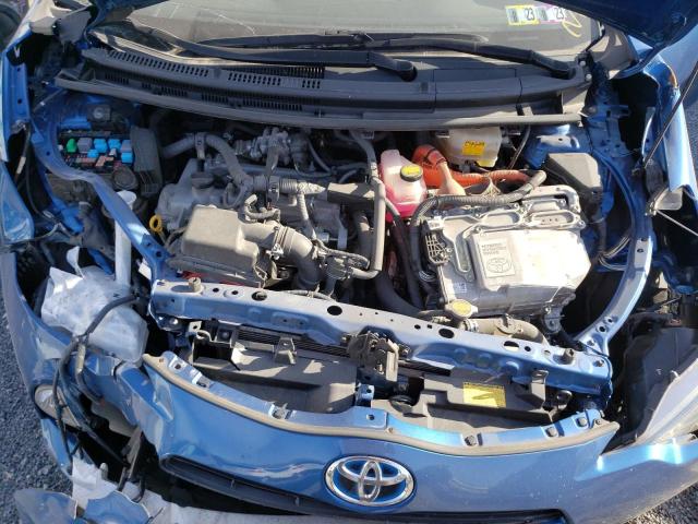 Photo 11 from auction – 2013 TOYOTA PRIUS C with VIN JTDKDTB35D1054447
