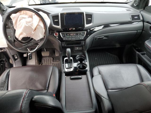 Photo 8 from auction – 2017 HONDA RIDGELINE with VIN 5FPYK3F8XHB033720