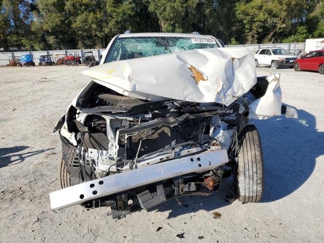 Photo 5 from auction – 2019 TOYOTA 4RUNNER SR with VIN JTEBU5JR0K5670107