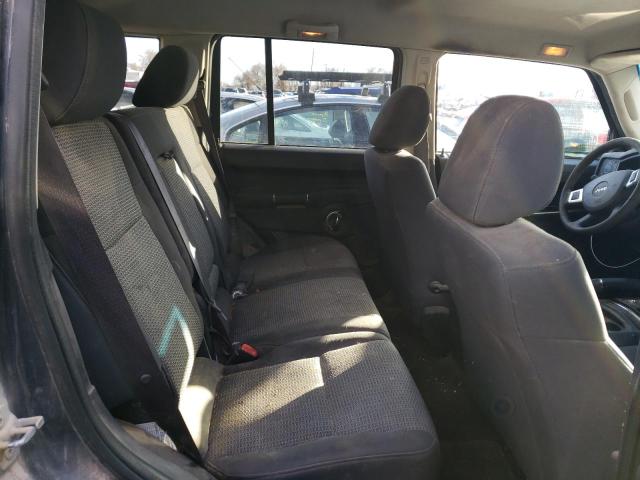 Photo 11 from auction – 2010 JEEP COMMANDER with VIN 1J4RG4GKXAC128953