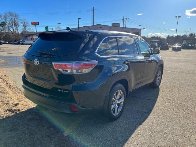 Photo 4 from auction – 2015 TOYOTA HIGHLANDER with VIN 5TDJKRFH1FS097878