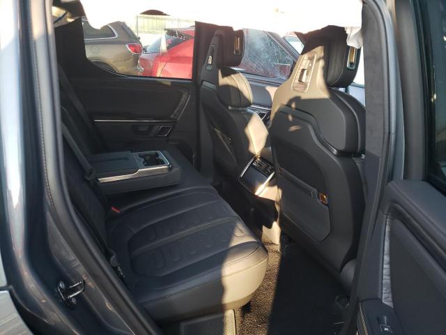 Photo 10 from auction – 2022 RIVIAN R1T LAUNCH with VIN 7FCTGAAL1NN006224