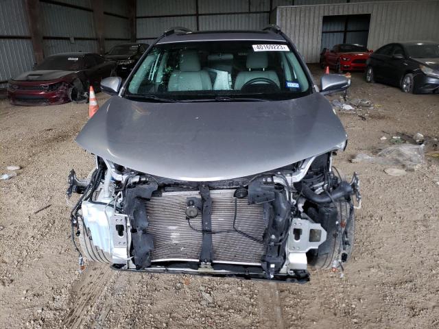Photo 5 from auction – 2016 TOYOTA RAV4 XLE with VIN 2T3WFREVXGW298936