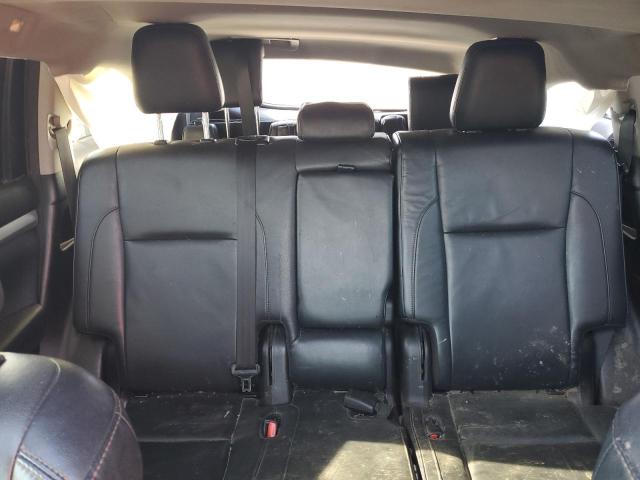 Photo 10 from auction – 2017 TOYOTA HIGHLANDER with VIN 5TDJZRFHXHS442000