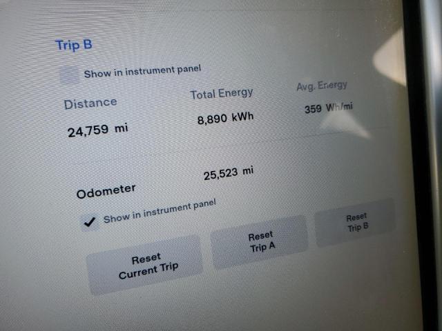 Photo 9 from auction – 2017 TESLA MODEL S with VIN 5YJSA1E23HF222311