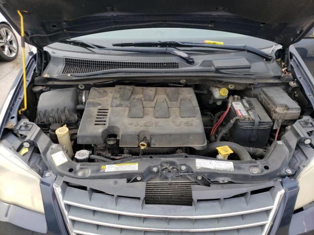 Photo 12 from auction – 2008 CHRYSLER TOWN & COU with VIN 2A8HR64X58R134757