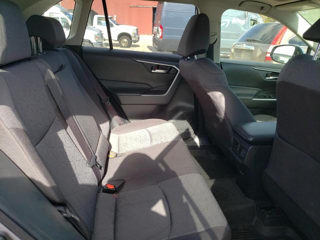 Photo 11 from auction – 2020 TOYOTA RAV4 XLE with VIN JTMP1RFV8LD064609