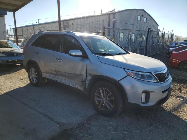 Photo 4 from auction – 2014 KIA SORENTO LX with VIN 5XYKTCA66EG443680