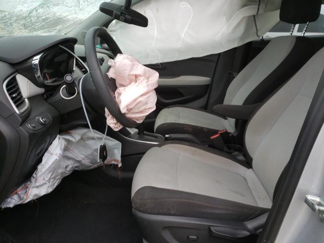 Photo 7 from auction – 2020 CHEVROLET TRAX LS with VIN 3GNCJKSB2LL328572