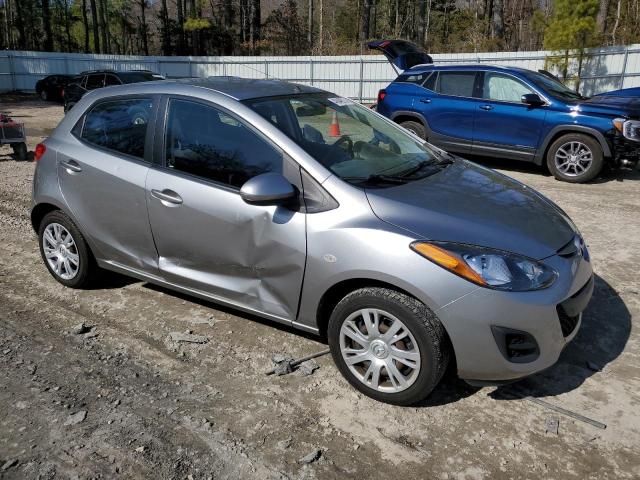 Photo 4 from auction – 2011 MAZDA MAZDA2 with VIN JM1DE1HZXB0106258