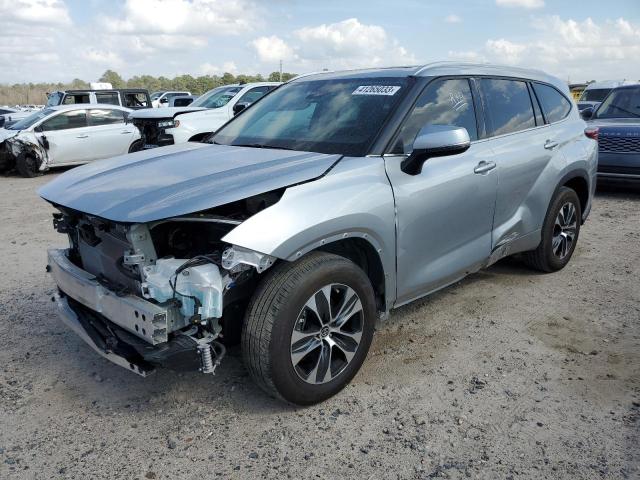 TOYOTA HIGHLANDER 2022 with VIN 5TDGARAH0NS510700 - Photo from auction
