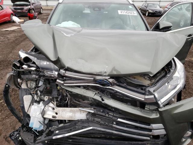 Photo 12 from auction – 2017 TOYOTA HIGHLANDER with VIN 5TDDGRFH3HS021335