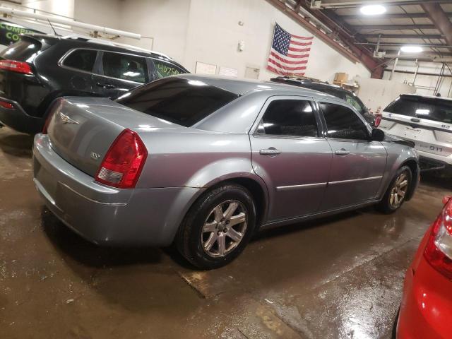 Photo 3 from auction – 2007 CHRYSLER 300 TOURIN with VIN 2C3KA53G97H637572