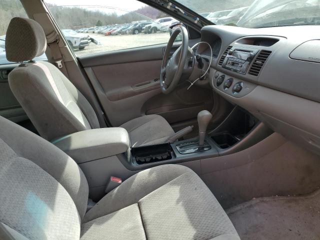 Photo 7 from auction – 2002 TOYOTA CAMRY LE with VIN 4T1BF32K32U509952
