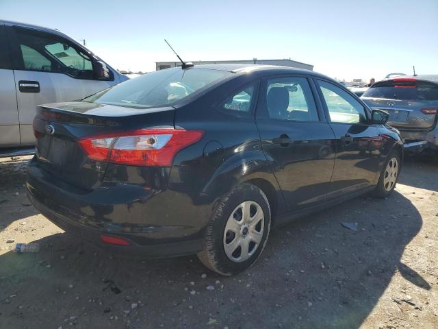 Photo 3 from auction – 2012 FORD FOCUS S with VIN 1FAHP3E22CL111930