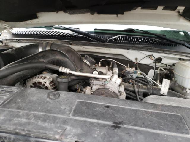 Photo 11 from auction – 2004 CHEVROLET SILVERADO with VIN 1GCHK23254F227127
