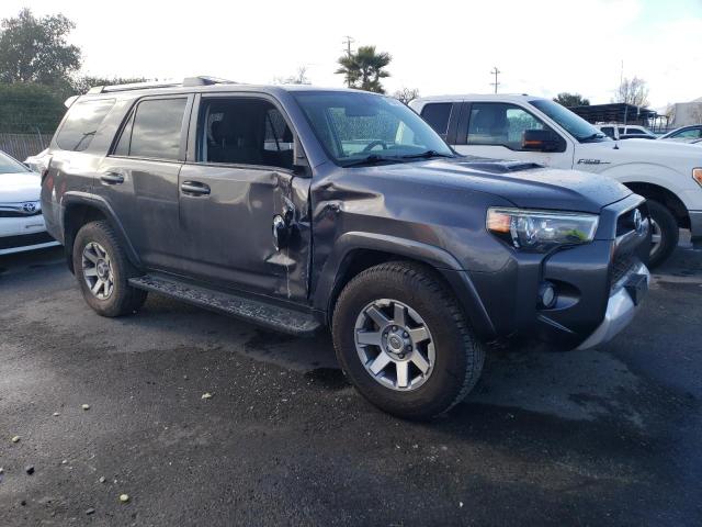 Photo 4 from auction – 2014 TOYOTA 4RUNNER SR with VIN JTEBU5JR4E5169645