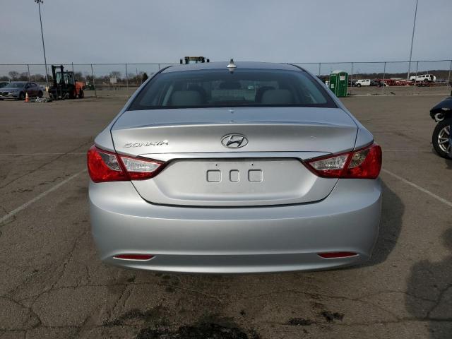 Photo 6 from auction – 2011 HYUNDAI SONATA SE with VIN 5NPEC4AC5BH010607