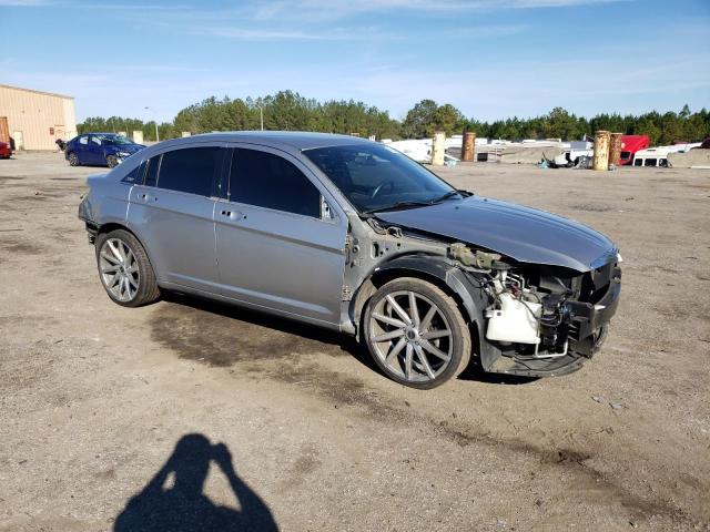 Photo 4 from auction – 2013 CHRYSLER 200 LX with VIN 1C3CCBABXDN691275