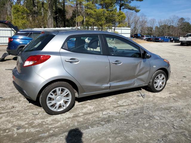 Photo 3 from auction – 2011 MAZDA MAZDA2 with VIN JM1DE1HZXB0106258
