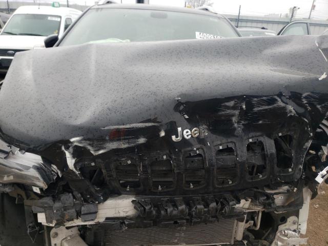 Photo 12 from auction – 2019 JEEP CHEROKEE L with VIN 1C4PJLCB4KD307483
