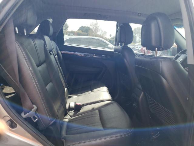 Photo 11 from auction – 2014 KIA SORENTO EX with VIN 5XYKUDA70EG464262