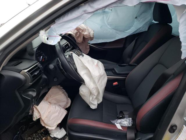 Photo 7 from auction – 2019 LEXUS IS 300 with VIN JTHBA1D26K5096891