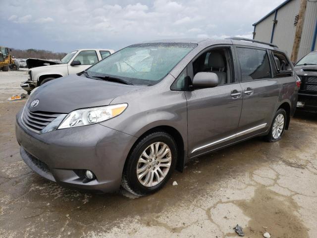 TOYOTA SIENNA XLE 2017 with VIN 5TDYZ3DC8HS886317 - Photo from auction