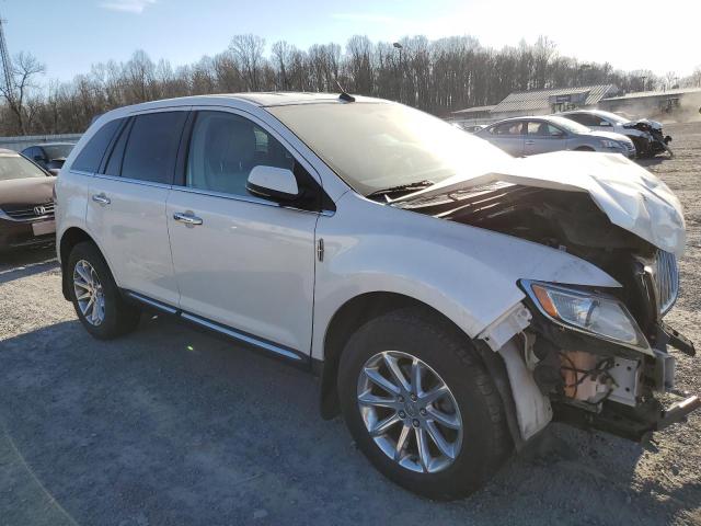 Photo 4 from auction – 2015 LINCOLN MKX with VIN 2LMDJ8JK4FBL23228