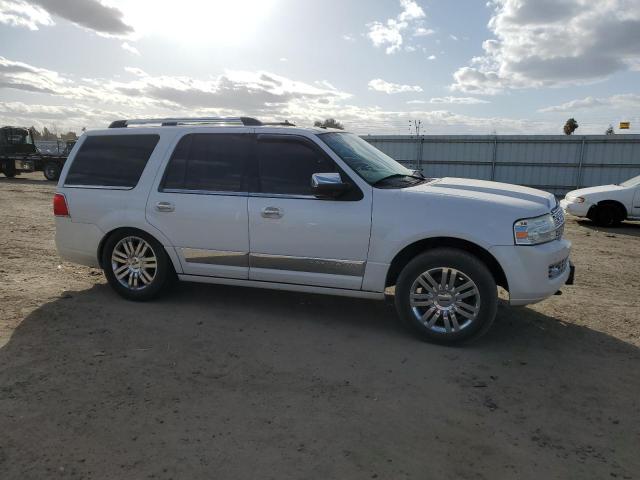 Photo 4 from auction – 2010 LINCOLN NAVIGATOR with VIN 5LMJJ2H5XAEJ00388