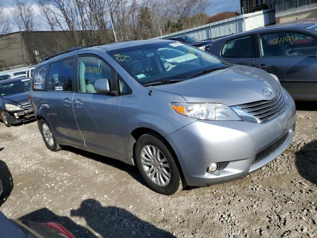 Photo 4 from auction – 2011 TOYOTA SIENNA XLE with VIN 5TDYK3DC3BS173174