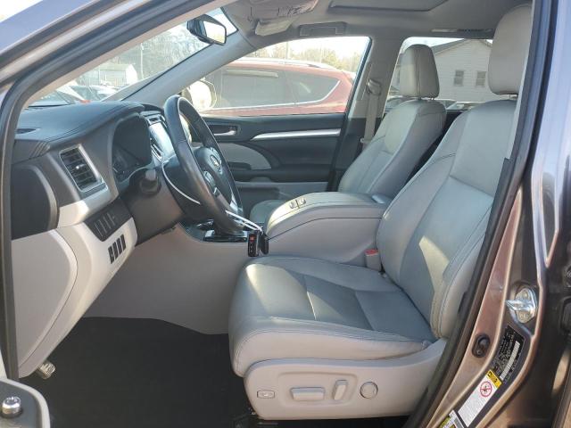Photo 7 from auction – 2016 TOYOTA HIGHLANDER with VIN 5TDJKRFH9GS500889