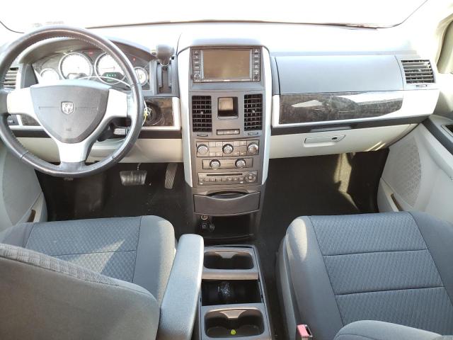 Photo 8 from auction – 2010 DODGE GRAND CARA with VIN 2D4RN5DX4AR139751