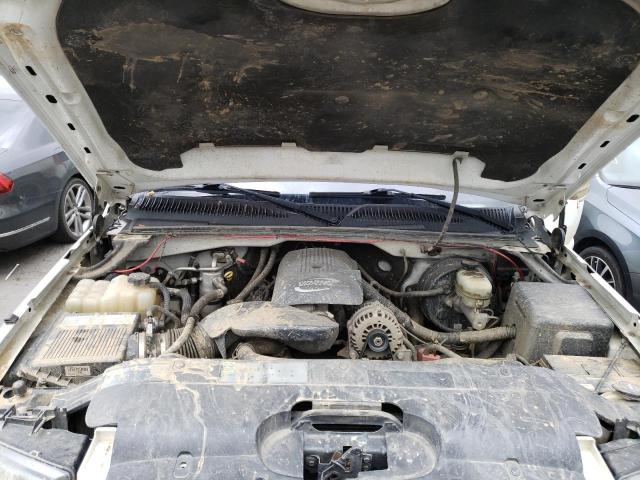 Photo 11 from auction – 2005 CHEVROLET SILVERADO with VIN 2GCEC13T651330553